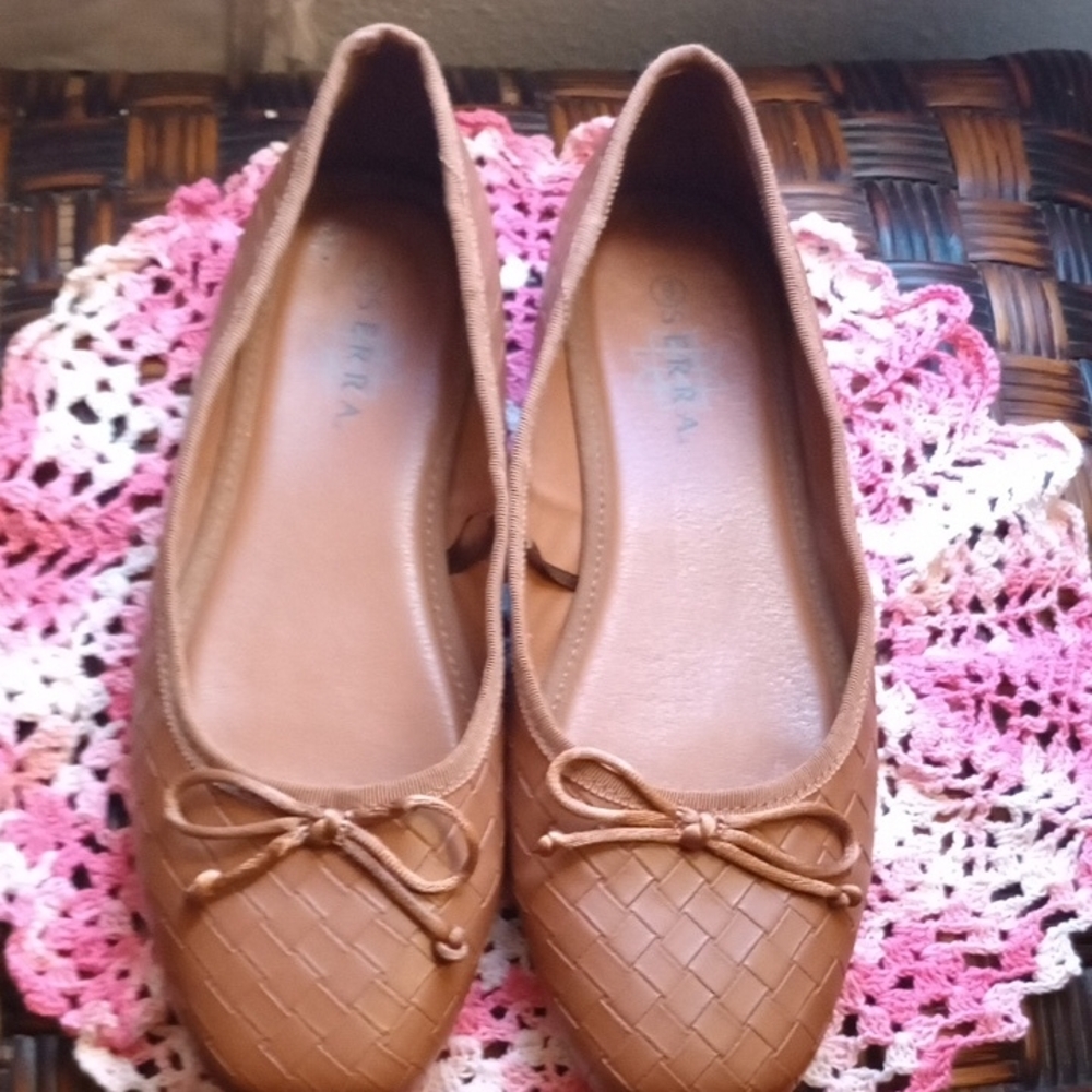 Serra Women's Brown Woven Loafers